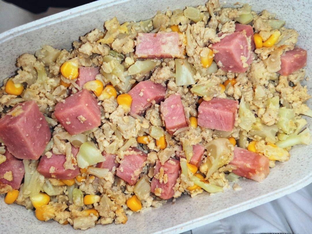 Keto 蛋炒花椰菜饭