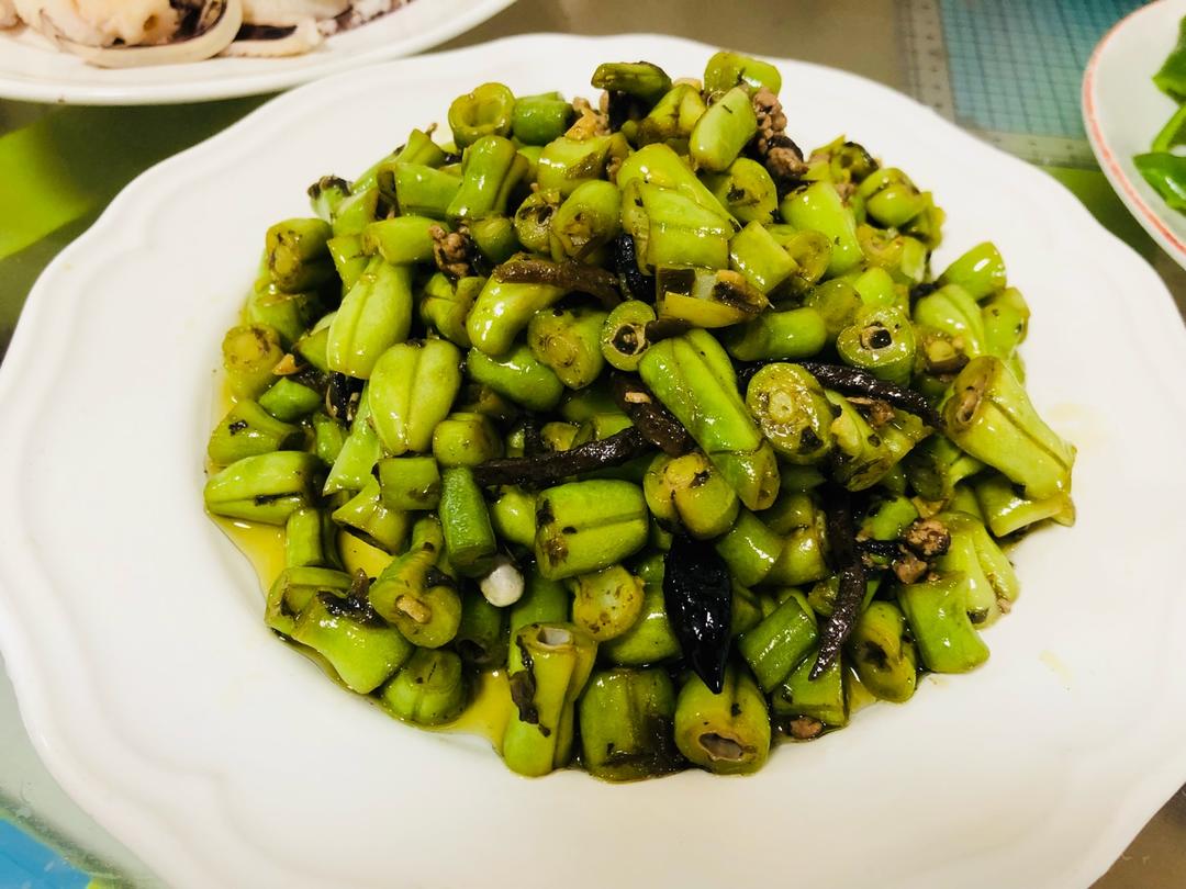 橄榄菜肉末四季豆