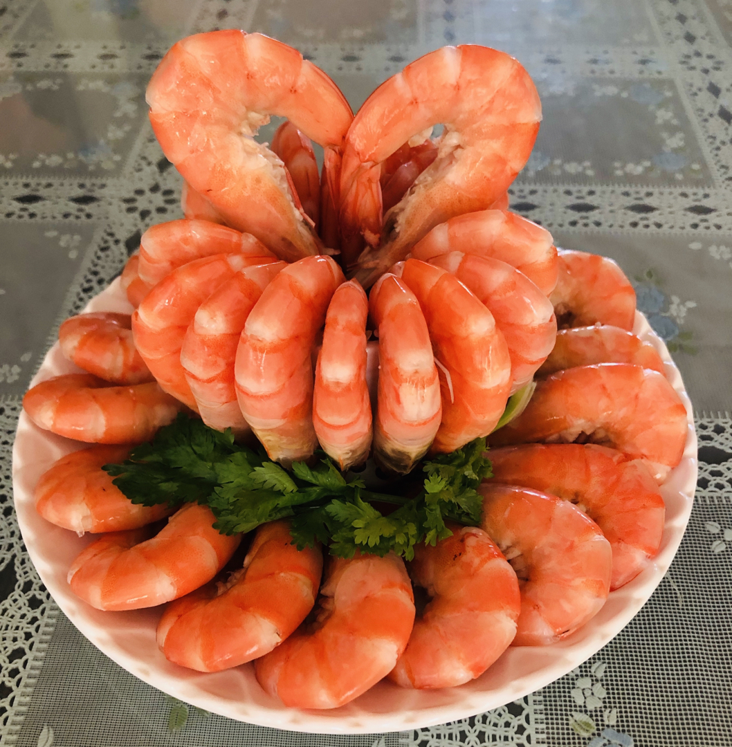白灼虾的简单做法【分享美丽壮观的摆盘】