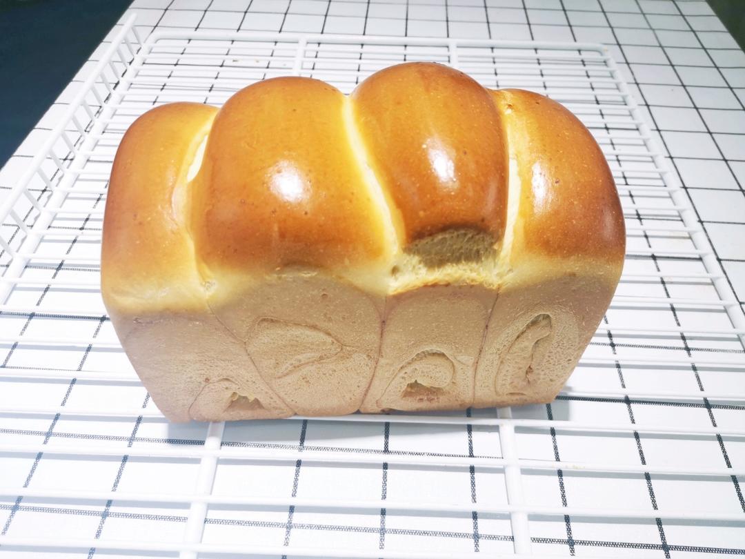 软如绵花的【椰蓉吐司】