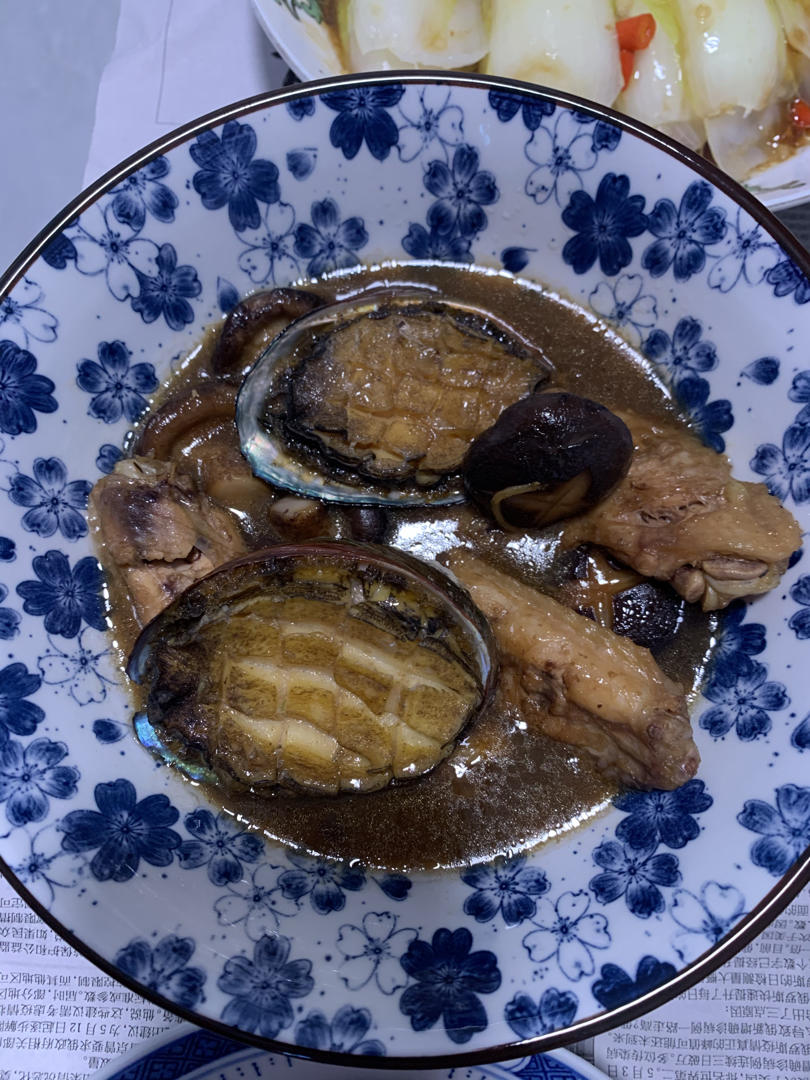鲍鱼鸡翅煲