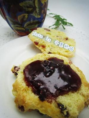 葡萄干司康——松软的英式下午茶的做法 步骤9