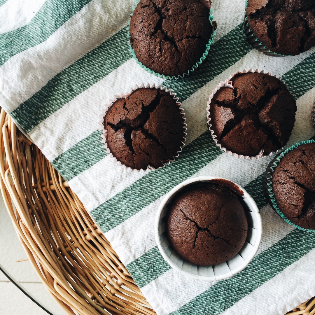 古典巧克力cupcake配马斯卡彭奶油霜