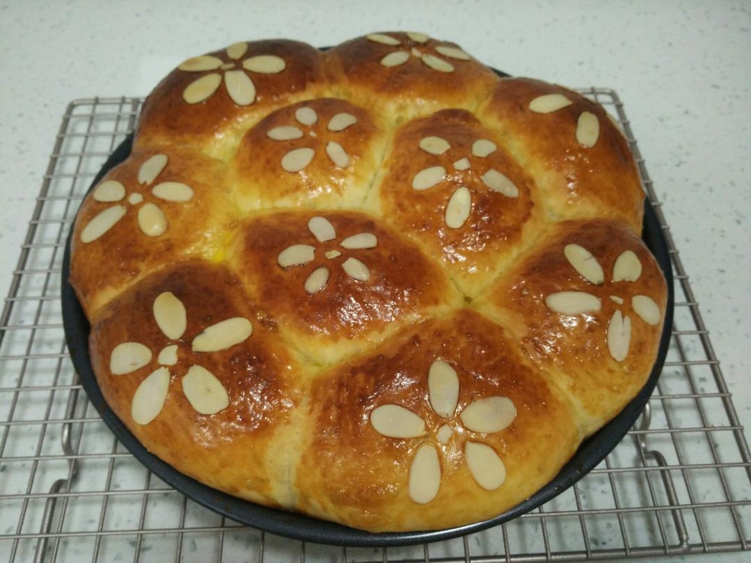 南瓜奶油小餐包（一次发酵）