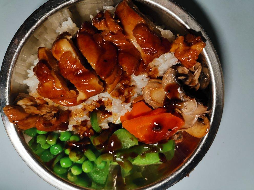 照烧鸡腿饭