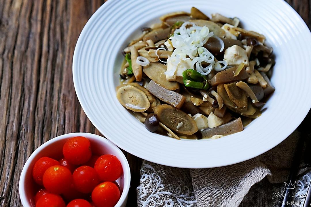 牛蒡蟹味菇魔芋豆腐（素食时光）减肥瘦身的做法