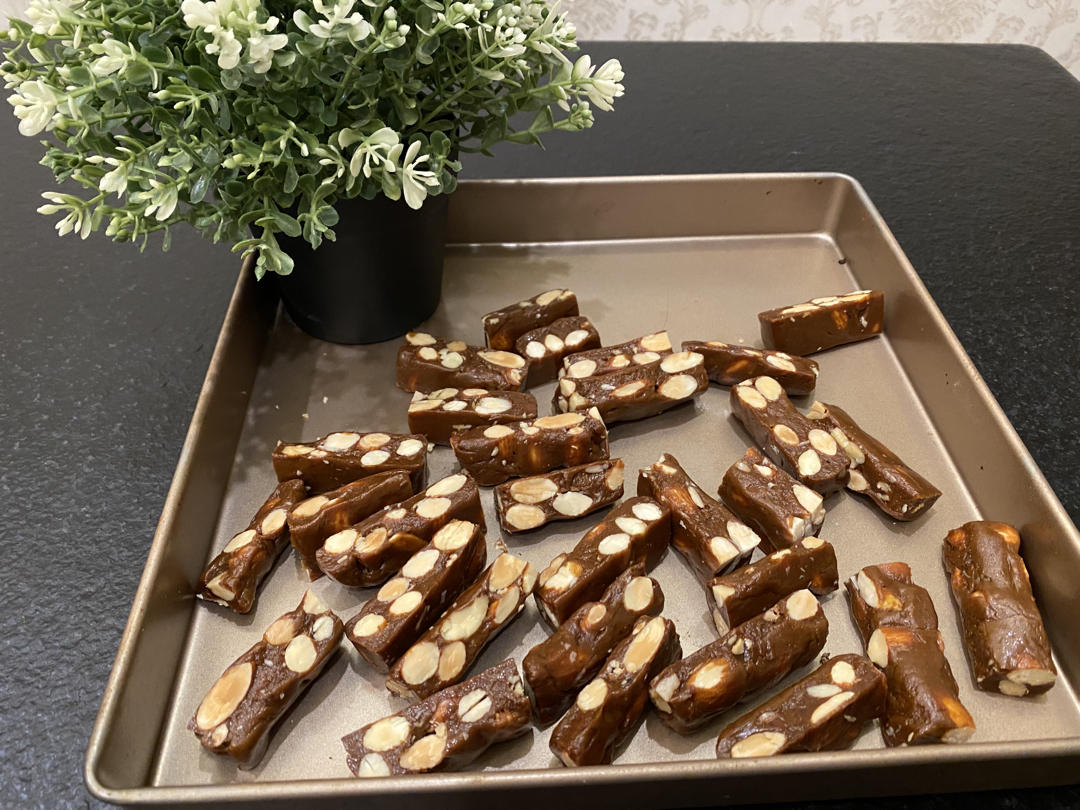 比牛轧糖还要好吃的花生太妃糖（消耗淡奶油）