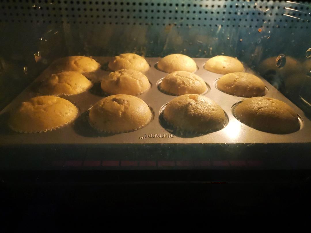 健康美味的南瓜红枣蛋糕--好吃到爆