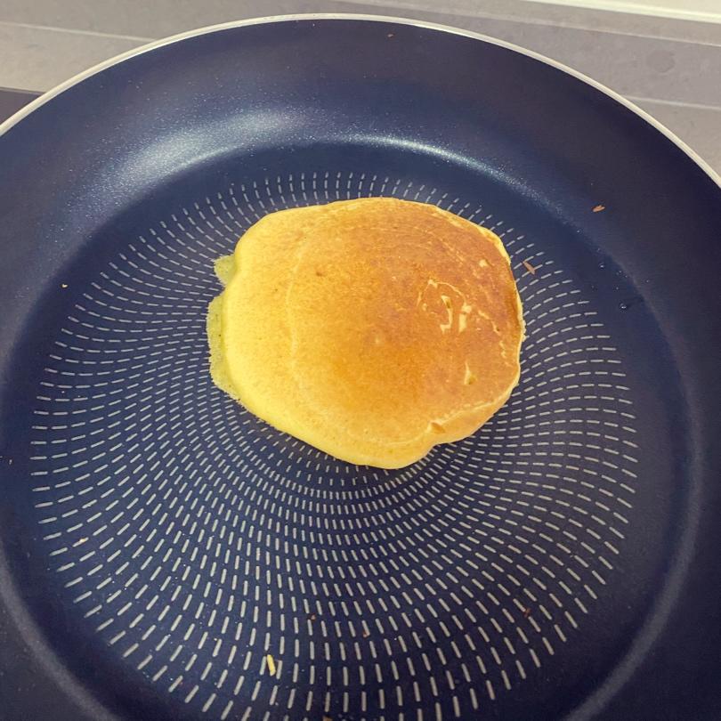 奶香玉米面饼