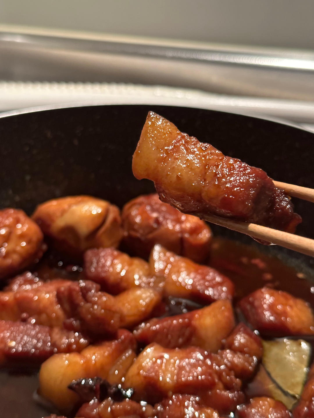 不焯水不放油的家常红烧肉