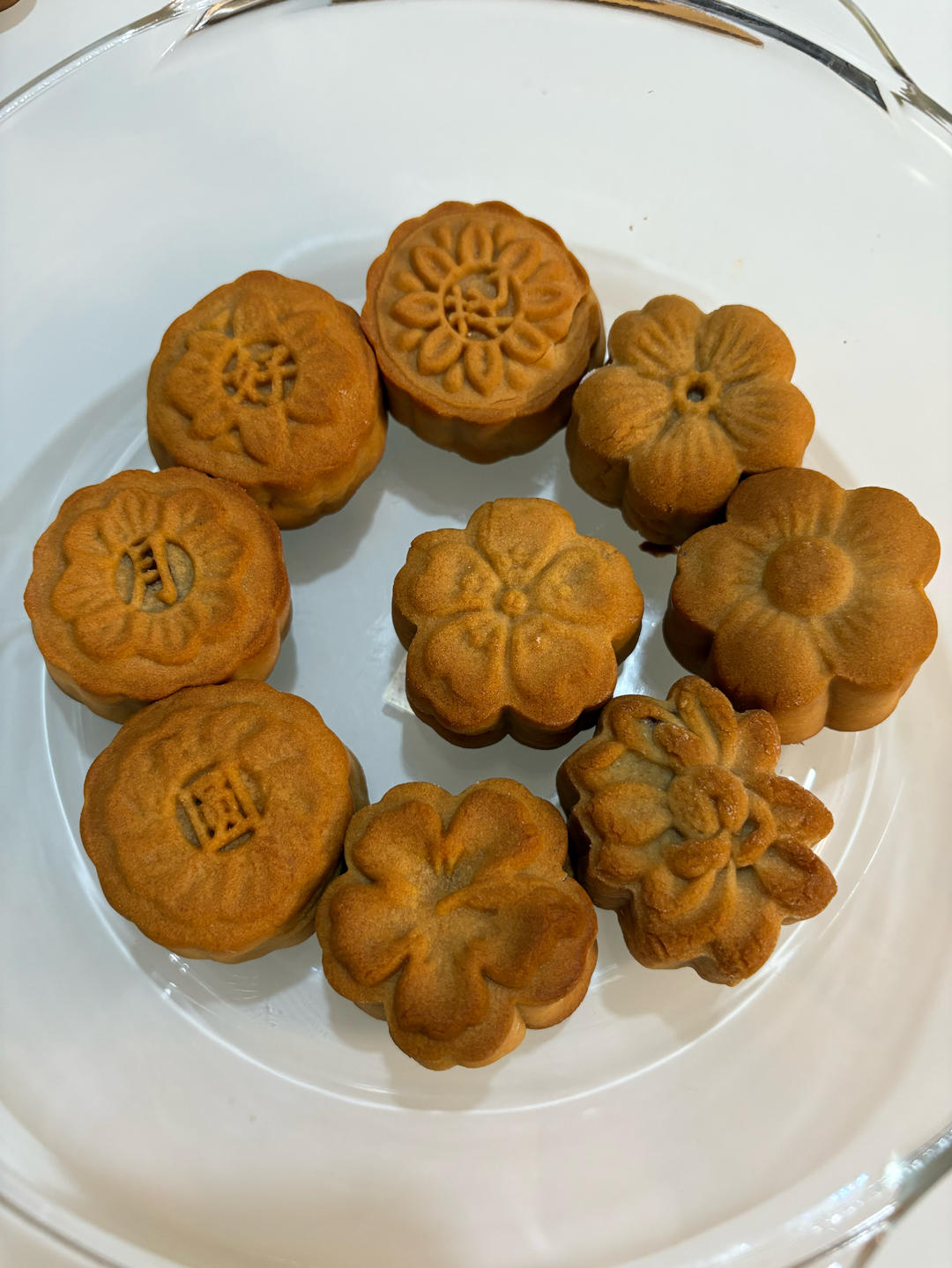 广式豆沙蛋黄月饼（步骤超详细，新手适用）