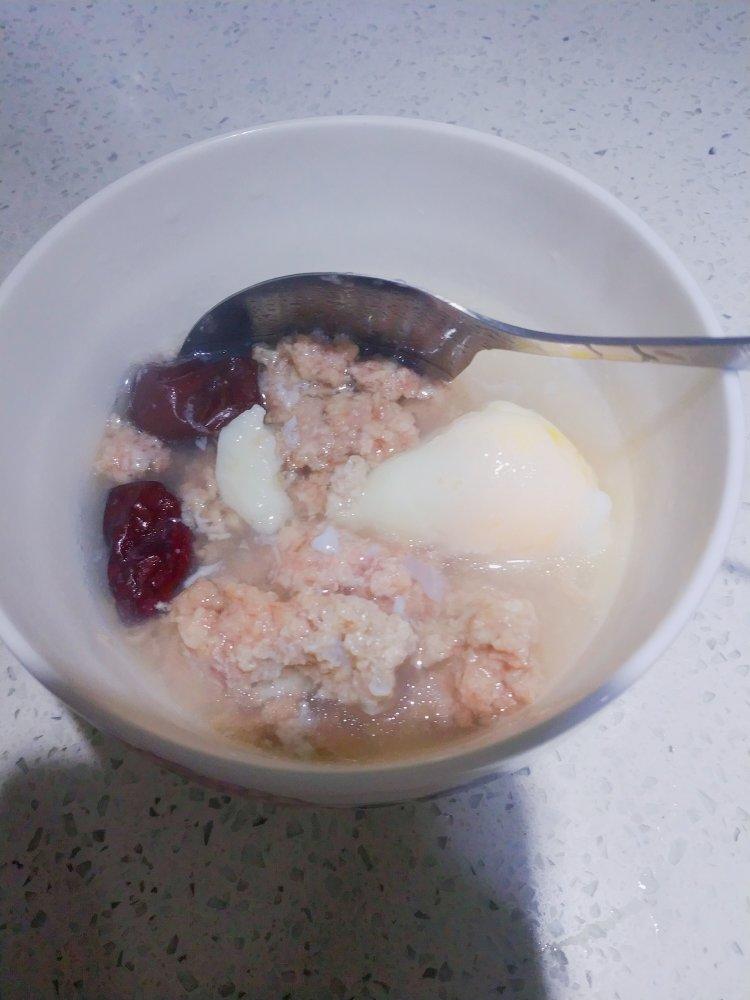 鸡蛋肉饼汤