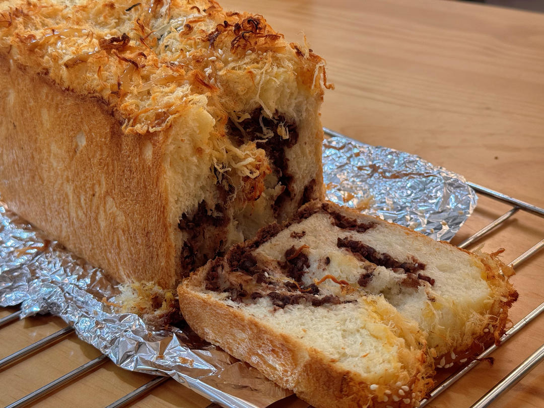 复制热销款肉松红豆吐司