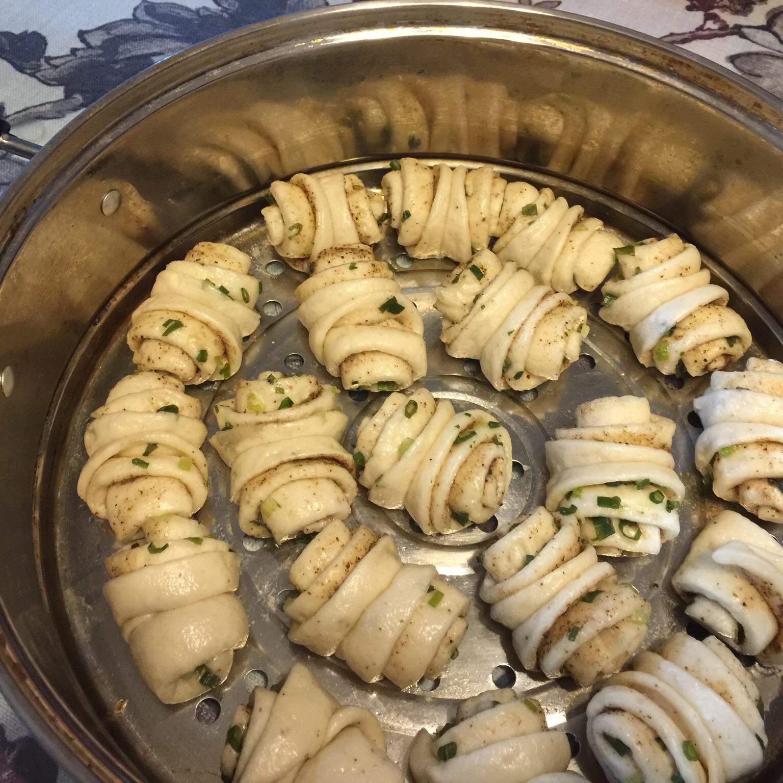 重葱火腿花卷