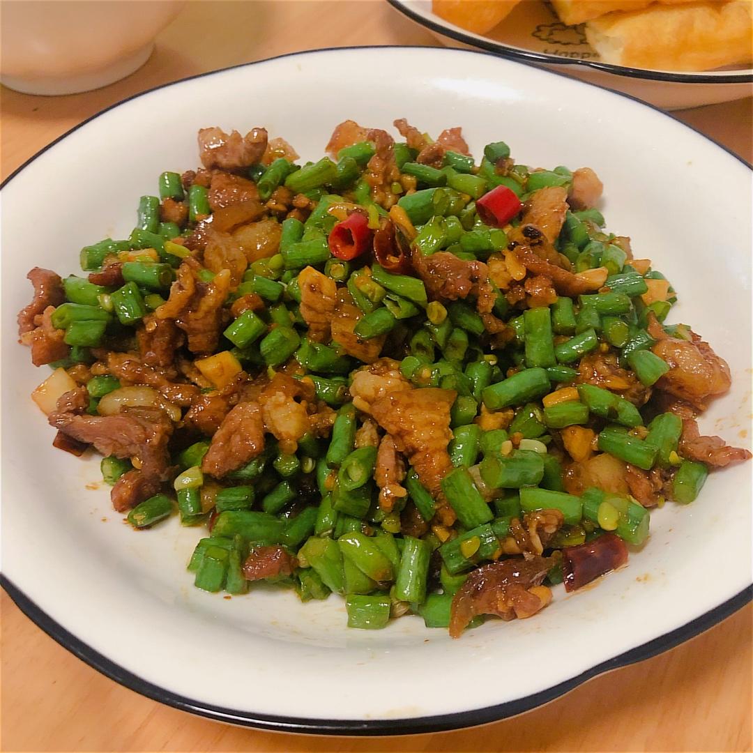 肉沫豆角下饭菜