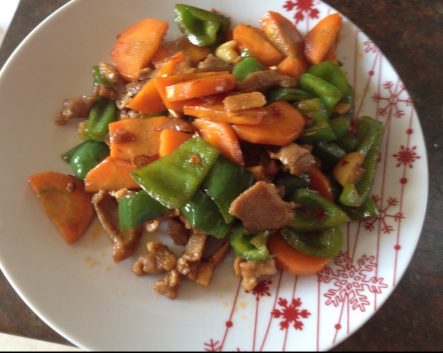 胡萝卜炒肉