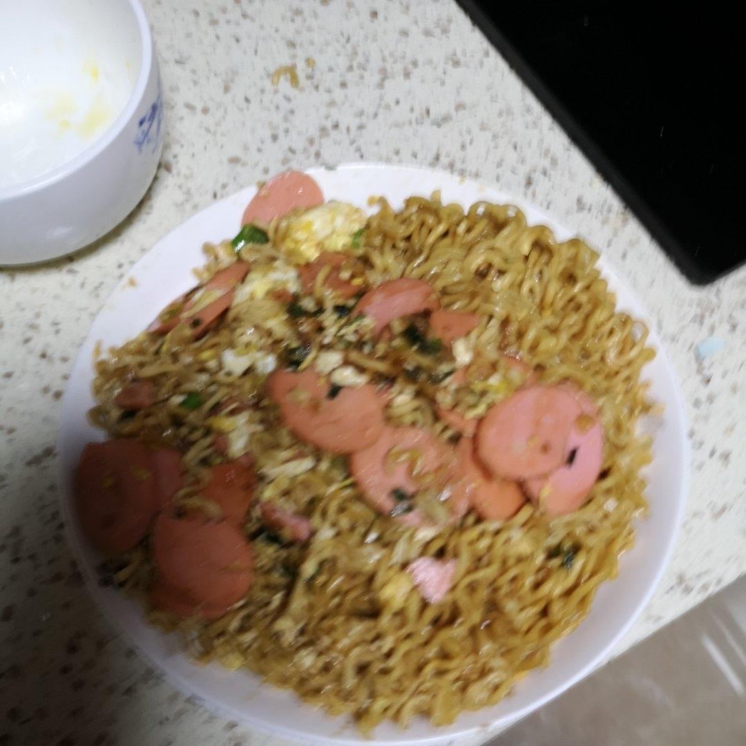 秒杀路边摊的炒方便面