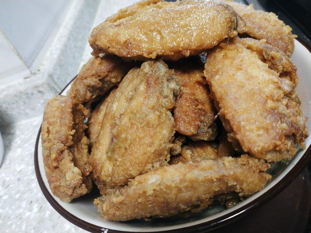 蒜香炸鸡翅