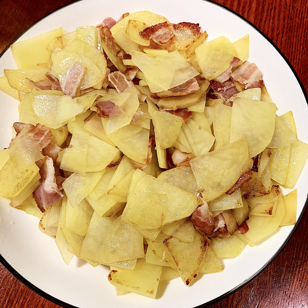 大如花夺命压做的培根炒土豆片