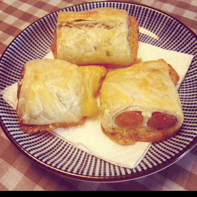 飞饼拯救世界：飞饼香肠卷卷儿