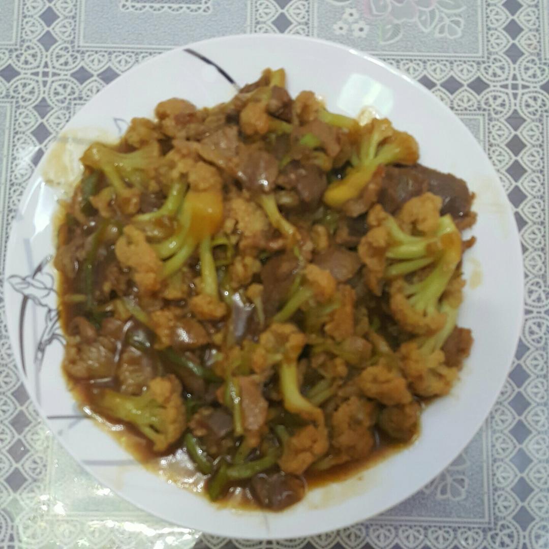 花菜炒肉片