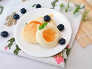 酸奶舒芙蕾松饼  宝宝辅食营养食谱菜谱的做法 步骤12