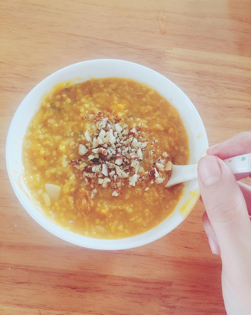 网红dot做的南瓜松仁粥
