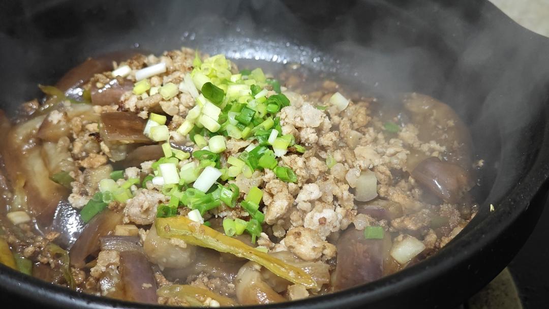 开胃下饭菜！巨简单的家常鱼香茄子煲