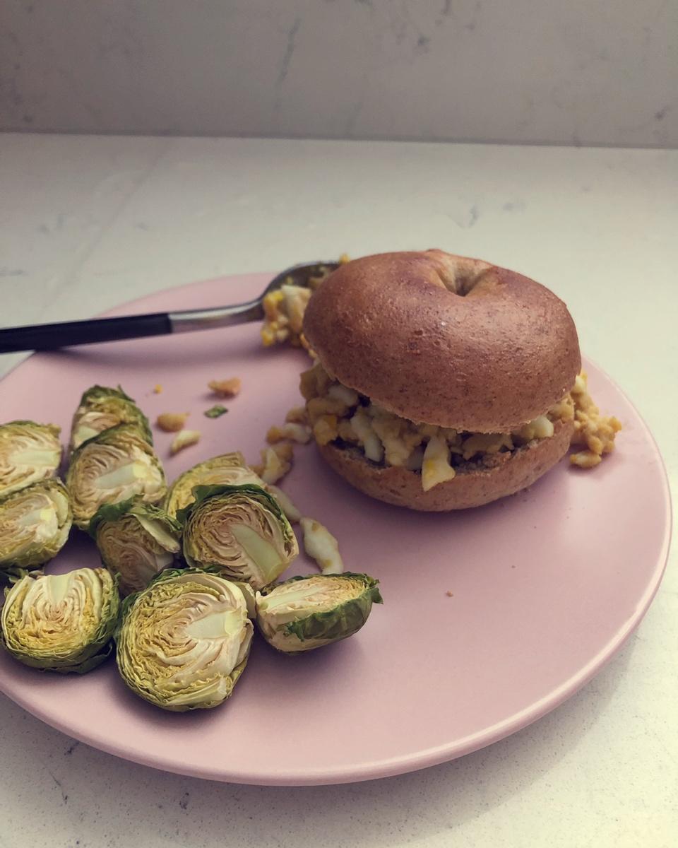 两种做法鸡蛋的日式鸡蛋三明治【低脂和风】