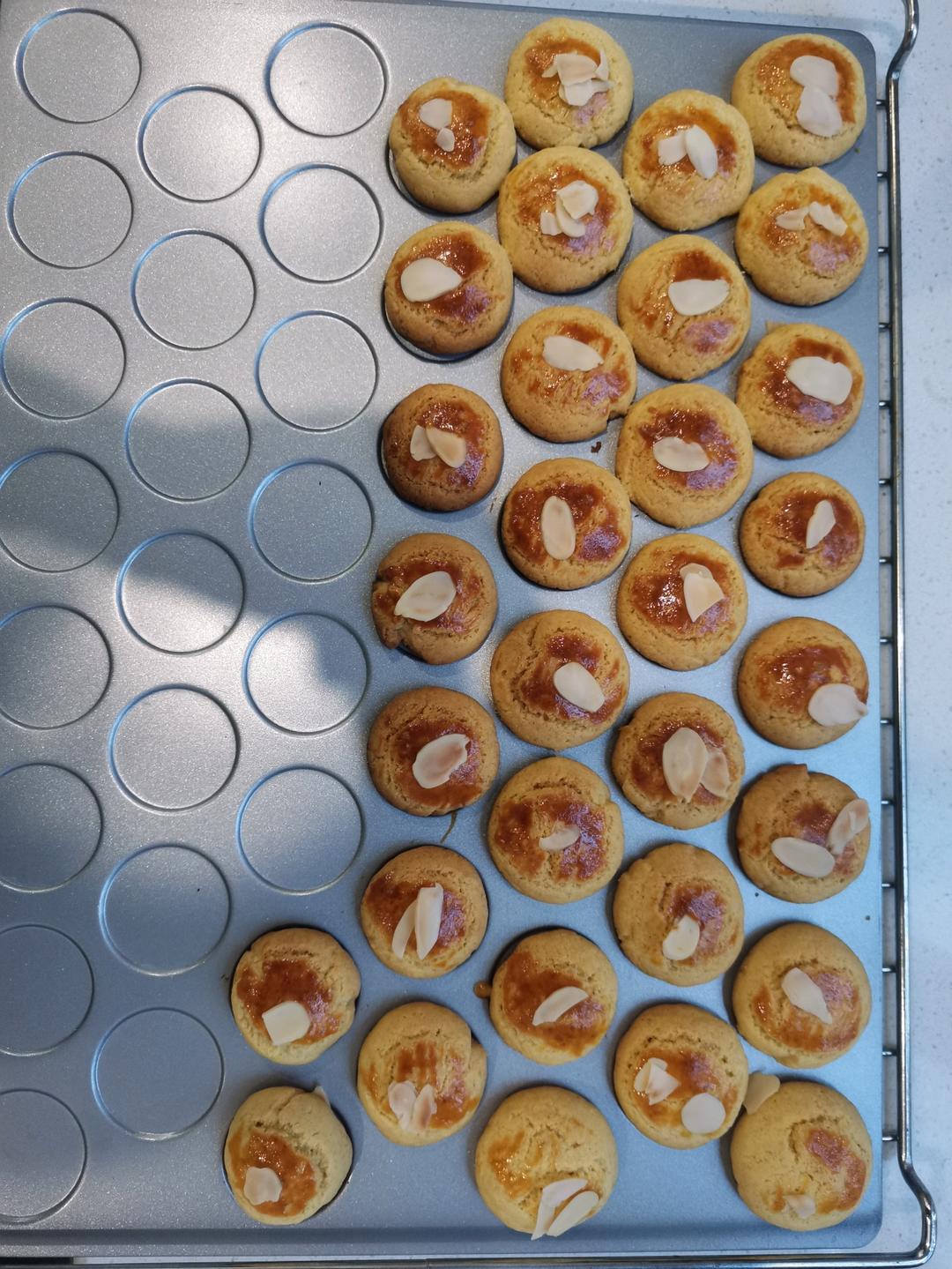 酥到掉渣｜奶香杏仁酥