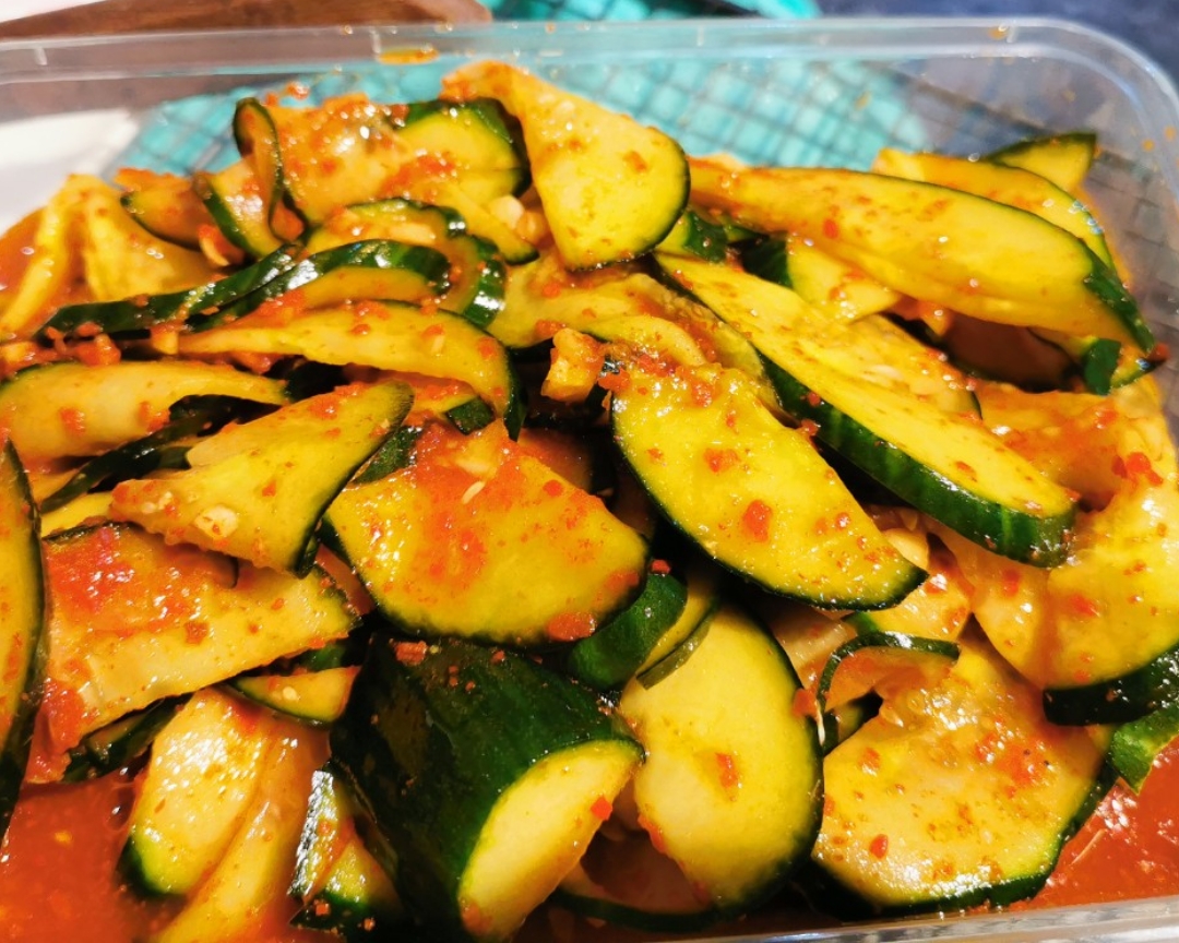 韩式下饭菜 凉拌辣黄瓜的做法