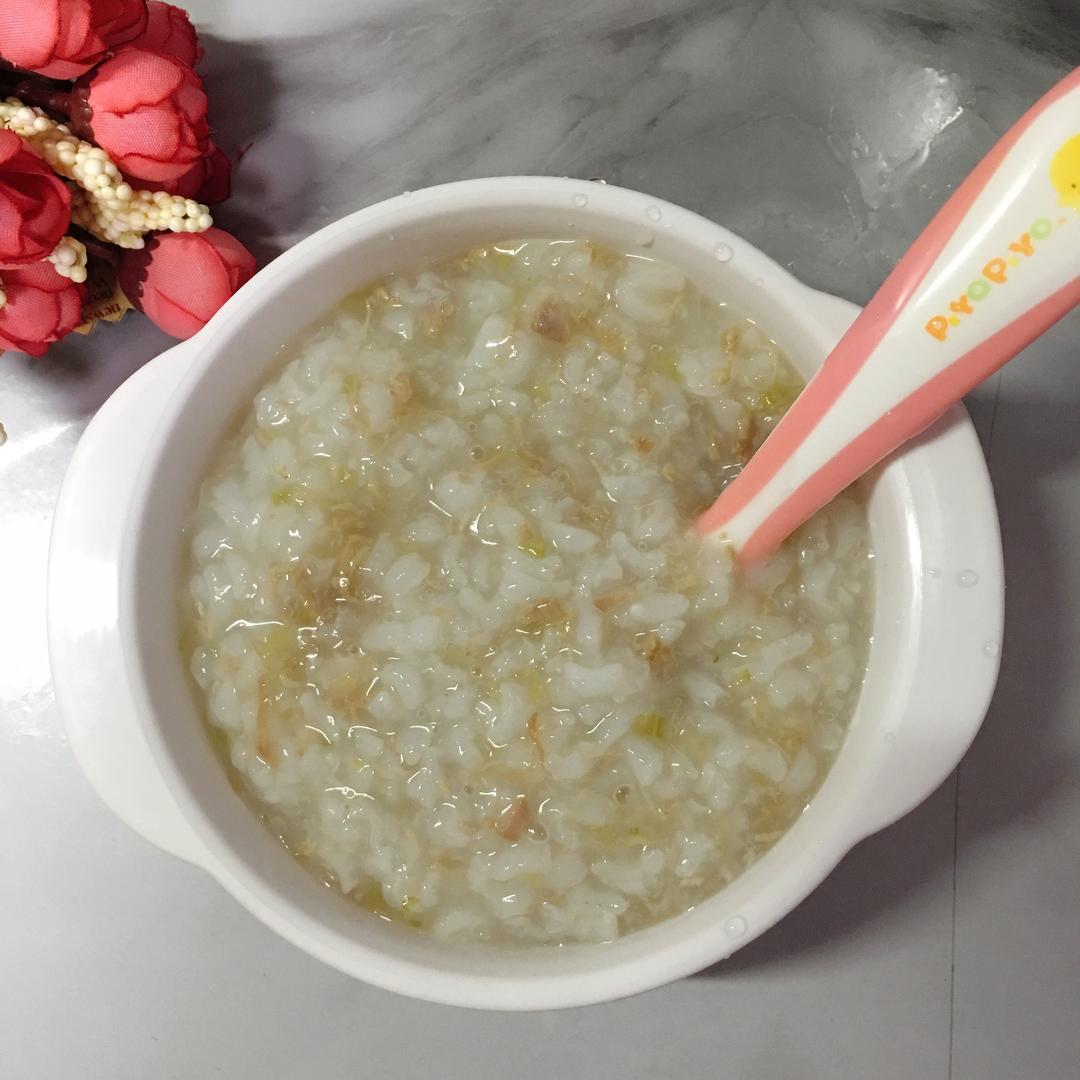 宝宝辅食鸭肉芹菜粥（9M）的做法