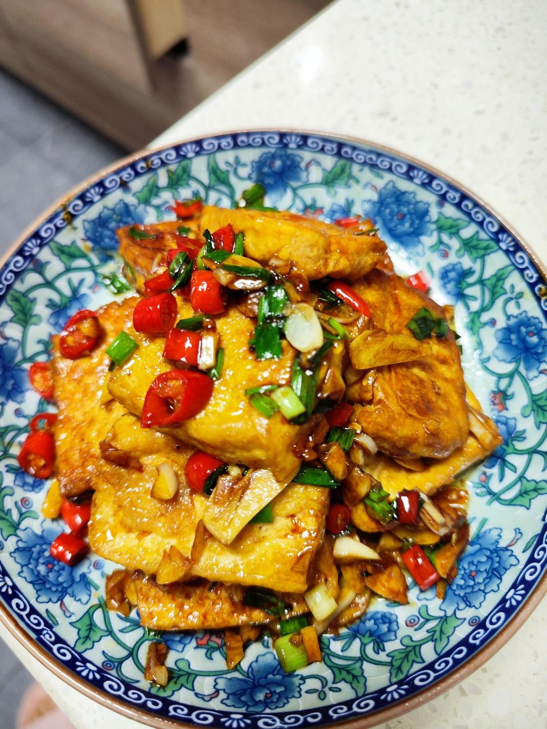 蒜香煎豆腐 炒鸡无敌美味