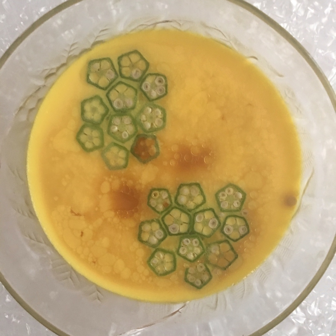 颜值控-做一朵开在碗里的花秋葵蒸水蛋