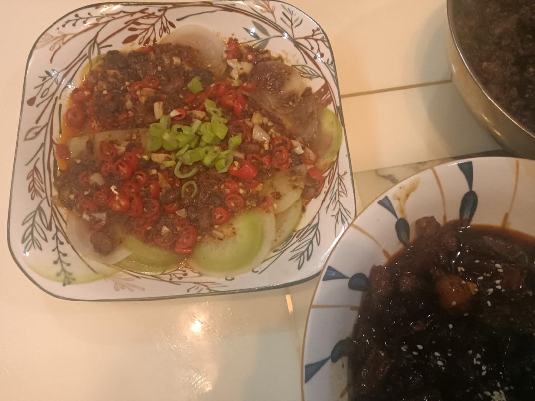 豆豉清蒸白萝卜（冬季里一道简单美味）