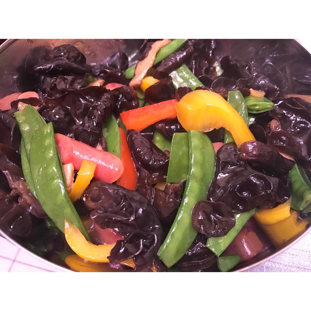 荷兰豆木耳炒藕片