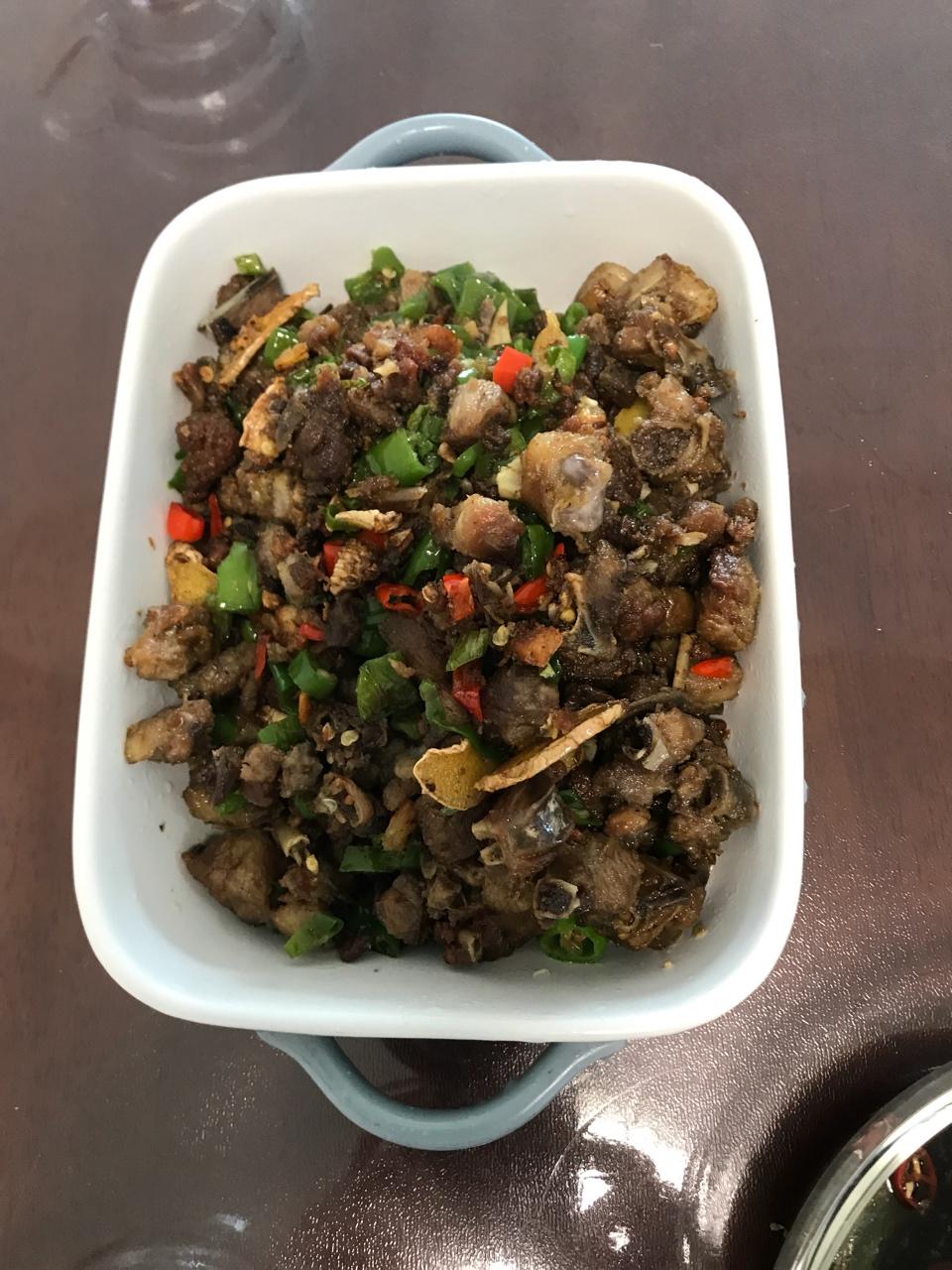 青椒炒鸭
