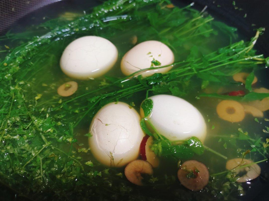 荠菜花煮鸡蛋