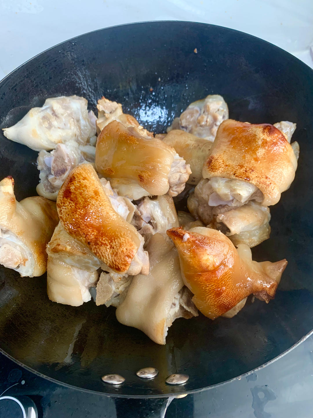 流口水的黄豆炖猪蹄     （参考黄小厨版本）