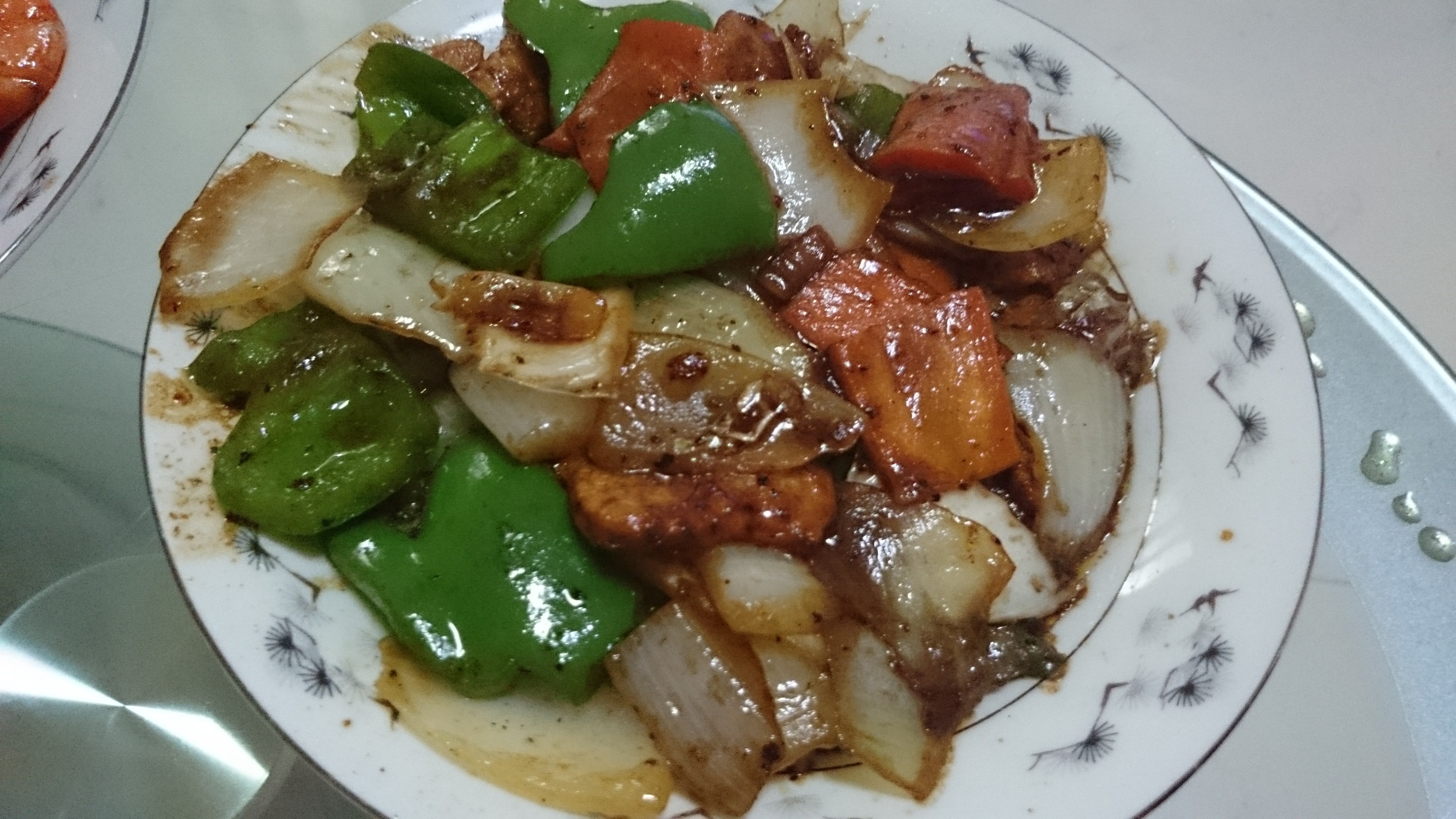 黑胡椒洋葱牛柳