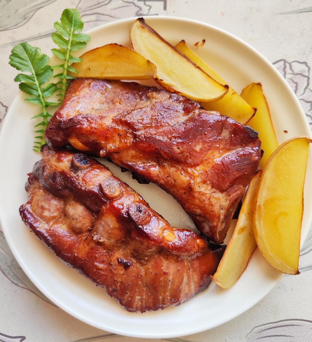 蜜汁黑椒烤肋排