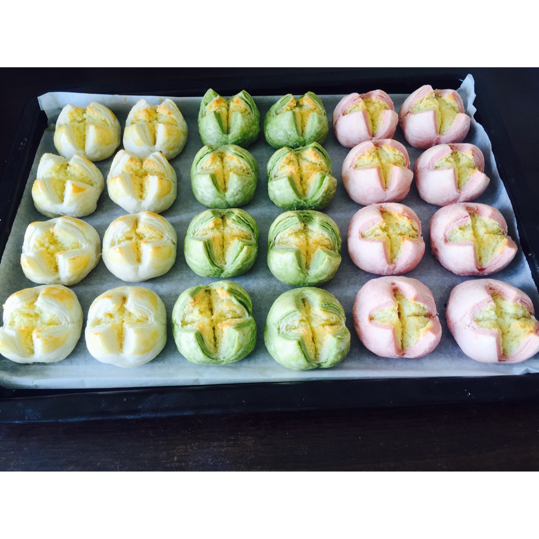 花开富贵之四种口味的椰蓉开口酥