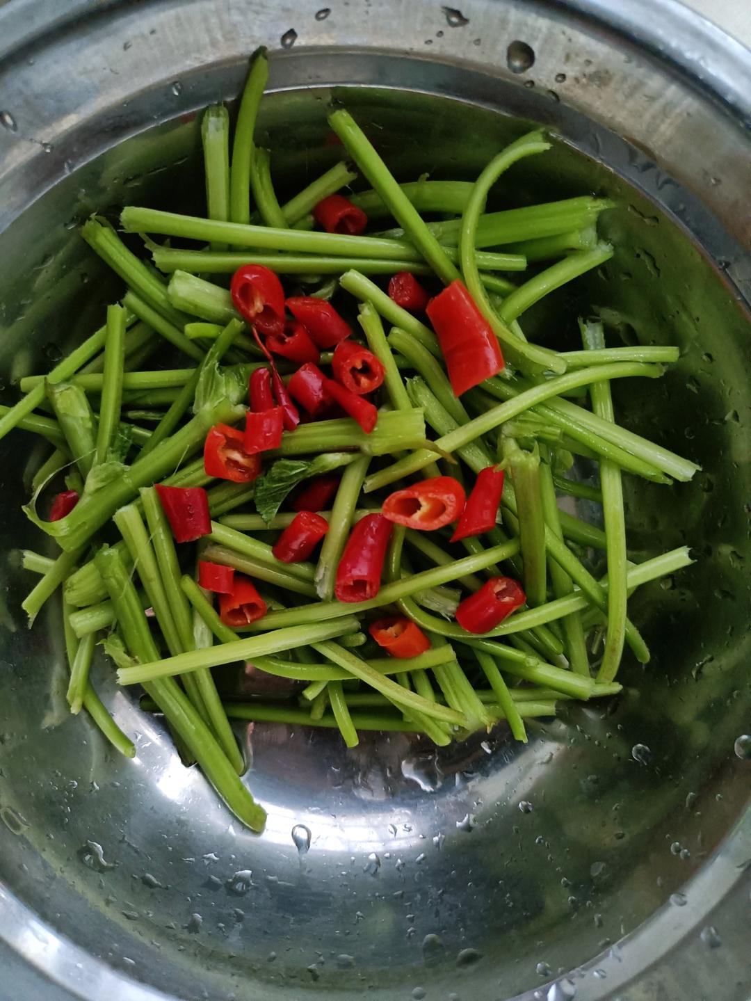 荠菜豆腐羹【4月北鼎养生壶食谱】