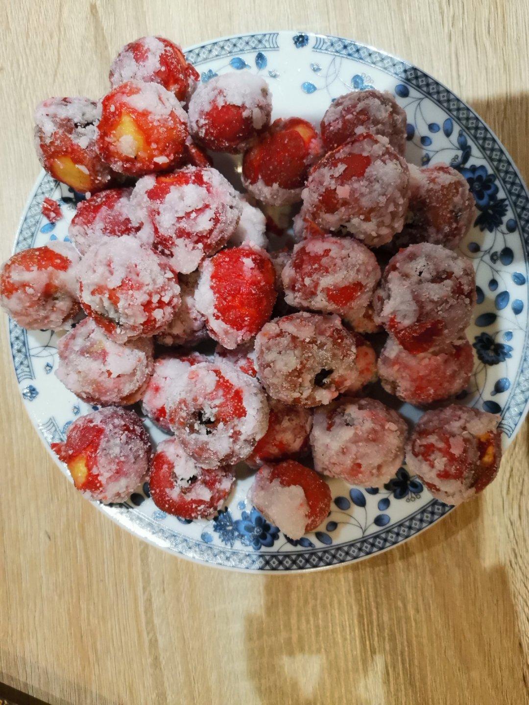 在家就能做酸酸甜甜的雪红果和零食店的一样哦