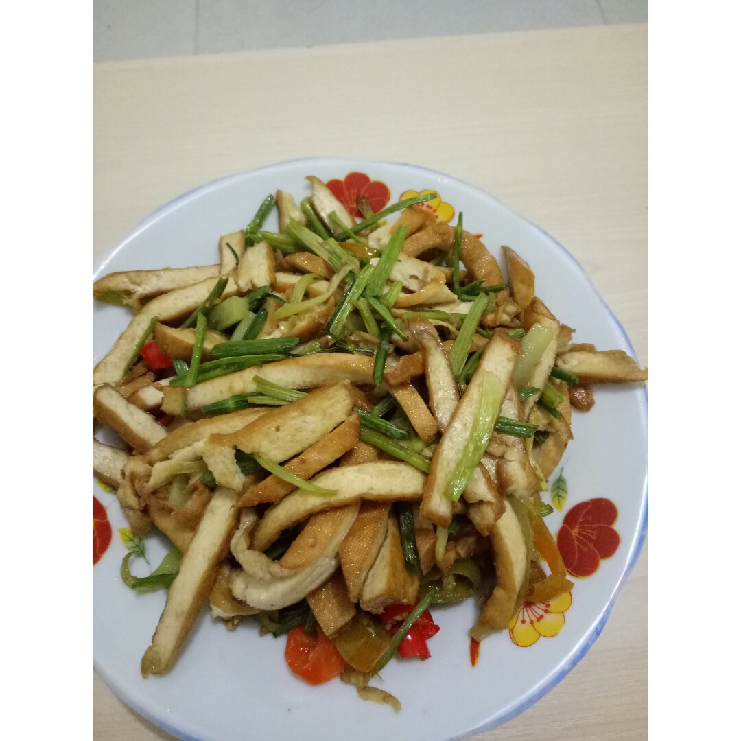 素菜：芹菜炒豆腐干
