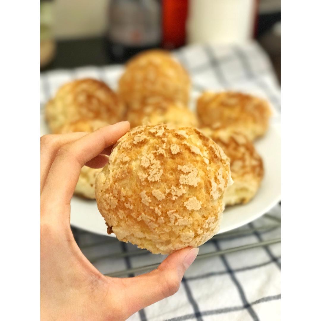 酥皮奶油泡芙--#皮黑森林#