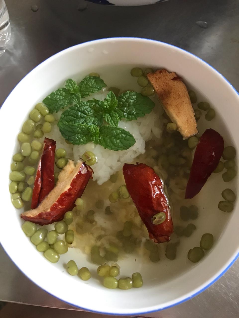 相思赋予谁做的薄荷绿豆汤