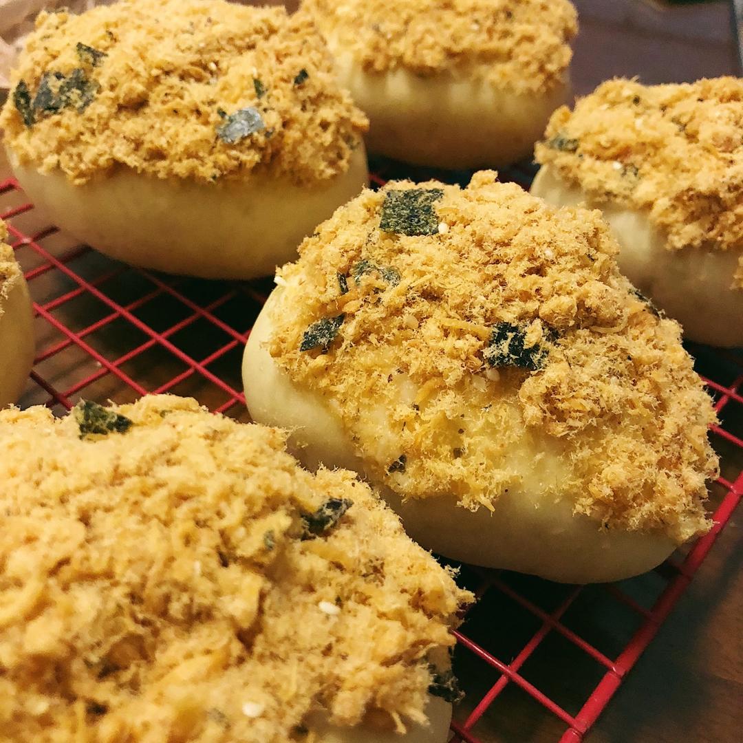 肉松面包（金大旺）附沙拉酱做法和肉松做法