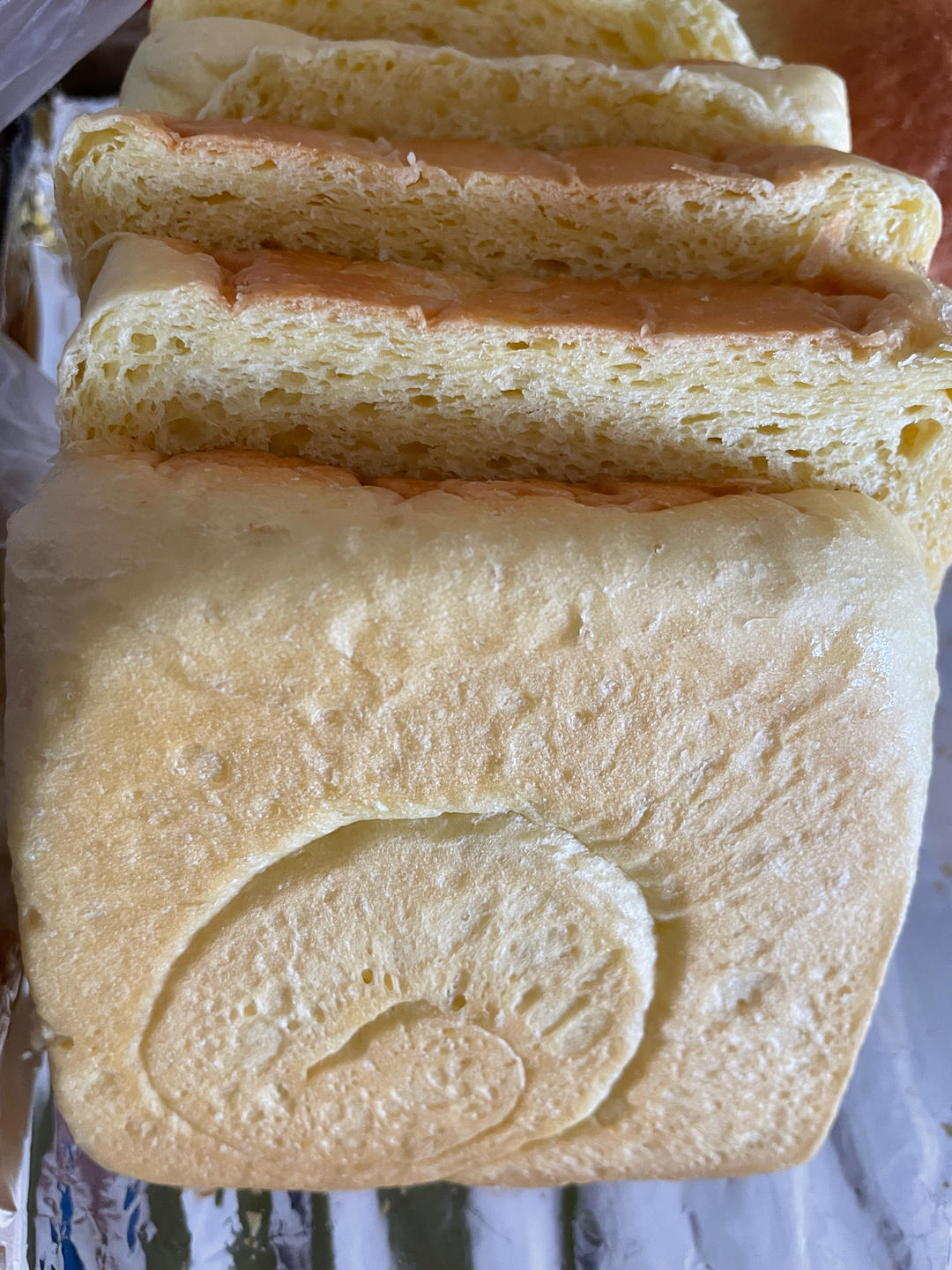 红豆面包卷(香甜美味)