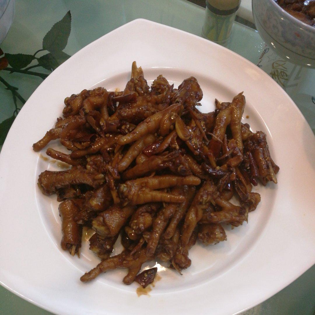 香辣烧鸡爪